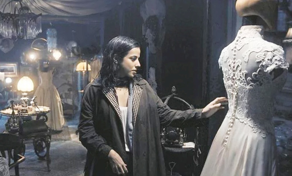 Cristina Rodlo y Mariano Palacios encabezan el elenco de la nueva película  de terror “El vestido” – PECIME