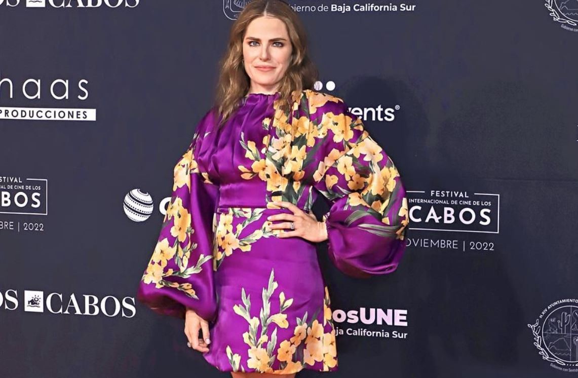 Entregan En El Festival De Cine De Los Cabos El Premio Mujeres Fantásticas A Karla Souza Pecime